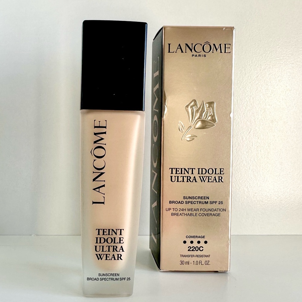 Lancôme - Tient Idole Ultra Wear Foundation, 220 C! Brand New!